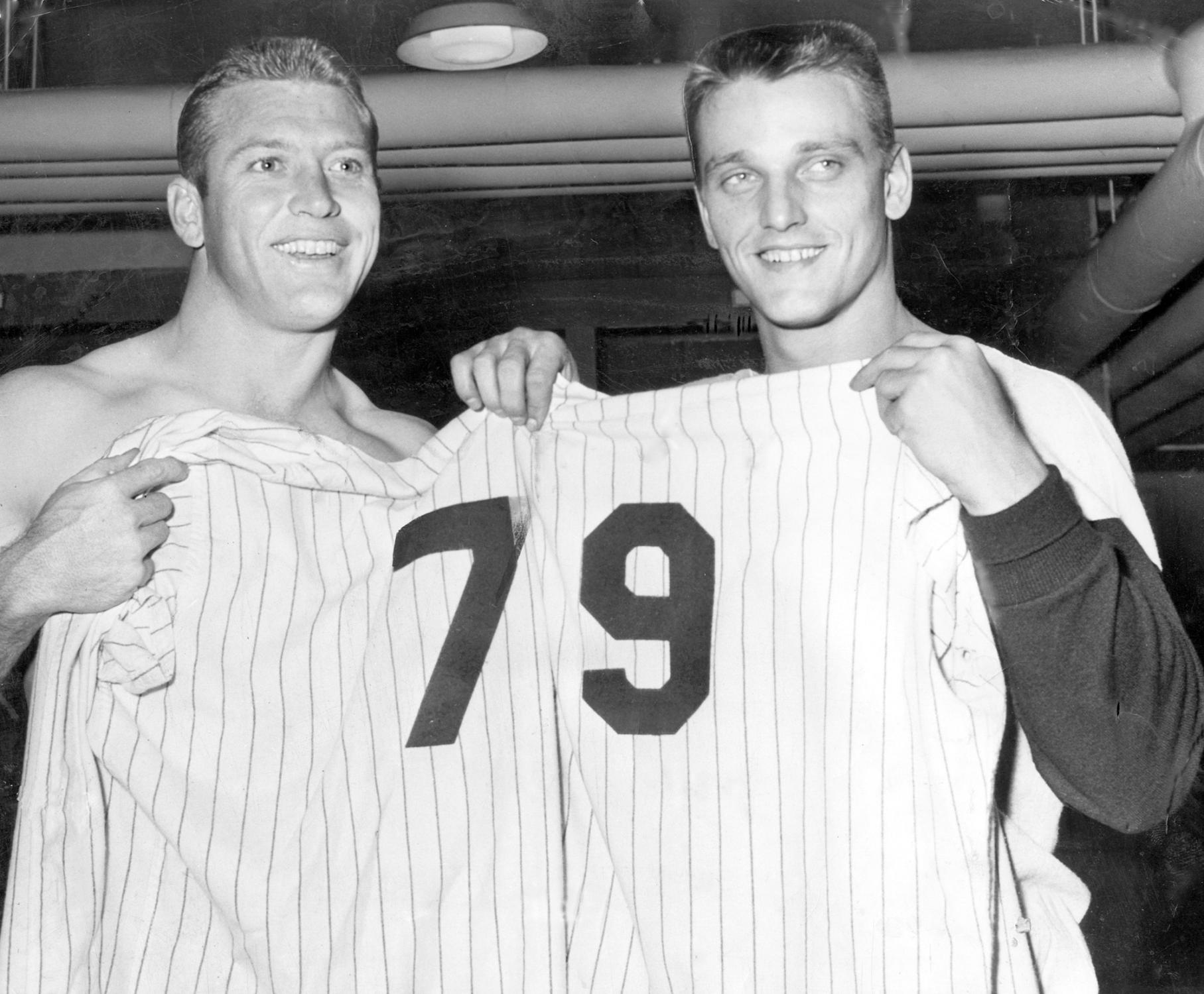 Roger maris best sale jersey number